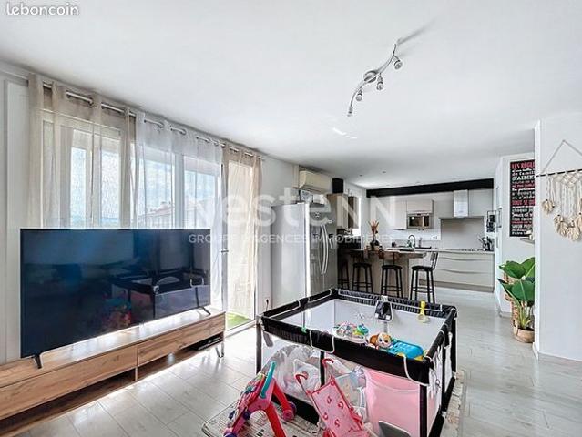 Appartement 4 pièces 85 m²