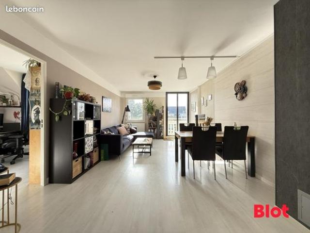 Appartement 4 pièces 85 m²