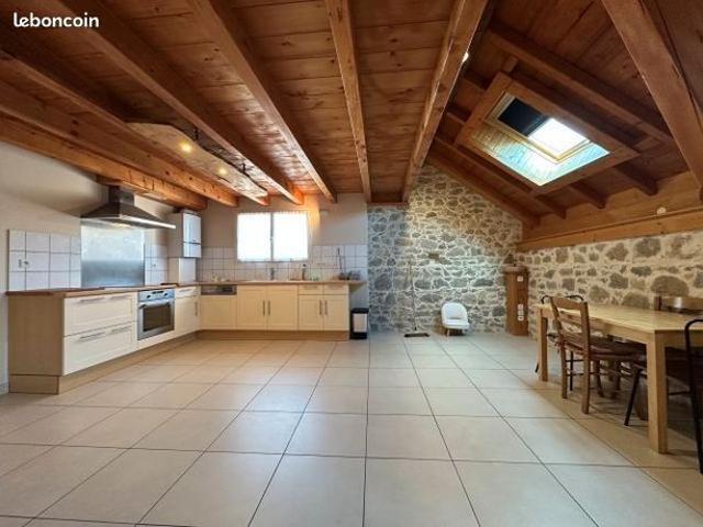 Appartement 4 pièces 85 m²