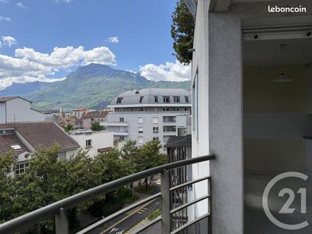 Appartement 4 pièces 85 m²