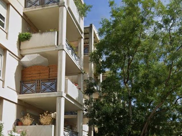 Appartement 4 pièces, 86 m² à louer à Avignon 84000