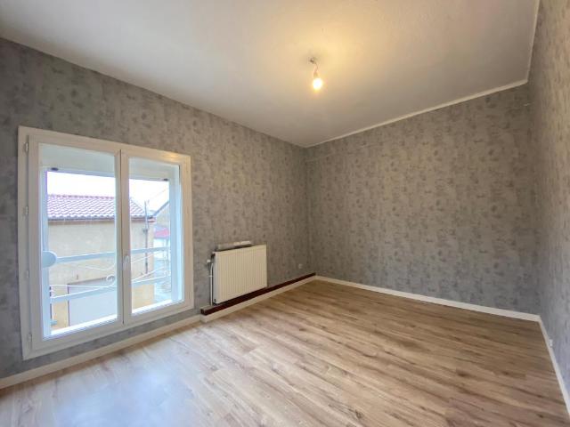 Appartement 4 pièces, 86 m² à louer à Éclaron Braucourt Sainte Livière 52290