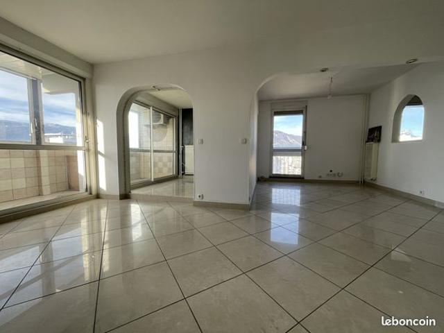 Appartement 4 pièces 86 m²