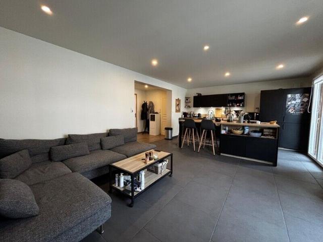 Appartement 4 pièces, 88 m² à louer à Annecy 74000