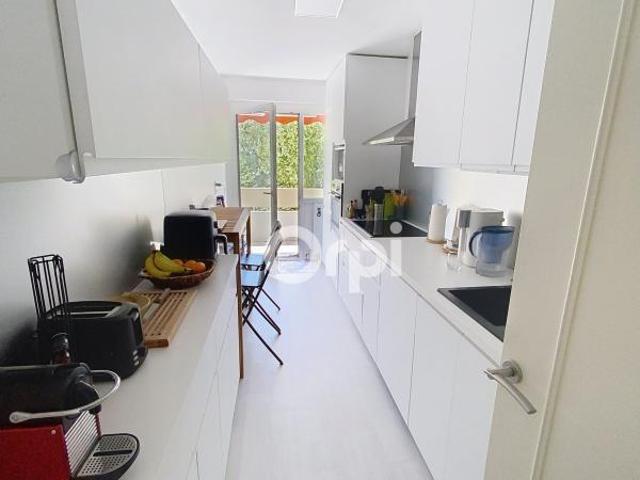 Appartement 4 pièces, 88 m² à louer à Annemasse 74100