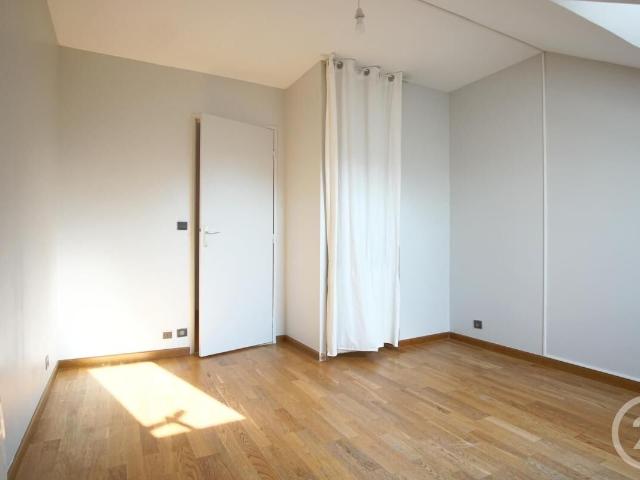 Appartement 4 pièces, 88 m² à louer à Choisy le Roi 94600
