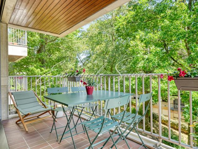 Appartement 4 pièces 89 m2 Terrasse, cave et parking R