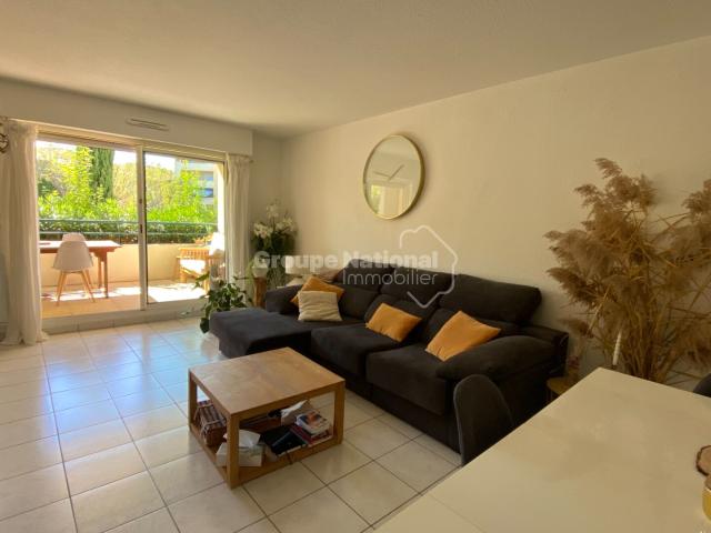 Appartement 4 pièces, 89 m² à louer à Nîmes 30000