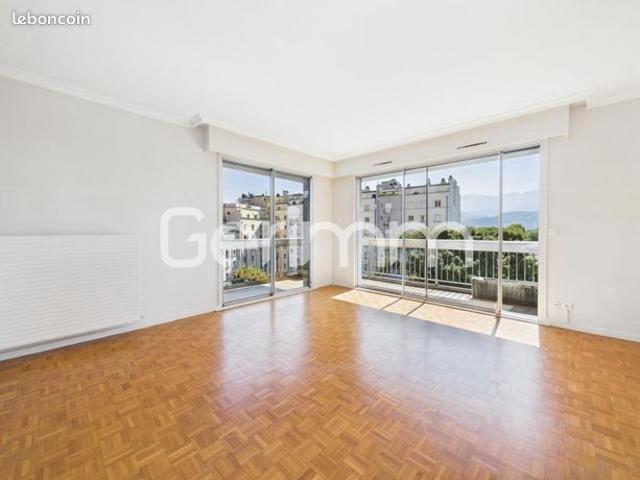 Appartement 4 pièces 89 m²
