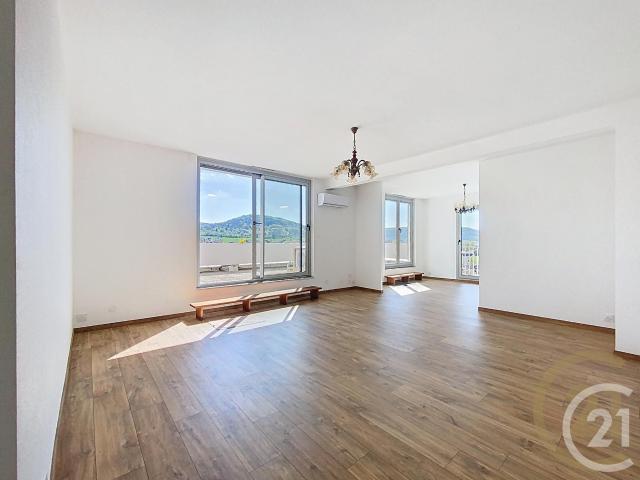 Appartement 4 pièces 89 m²