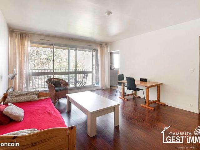 Appartement 4 pièces 89 m²