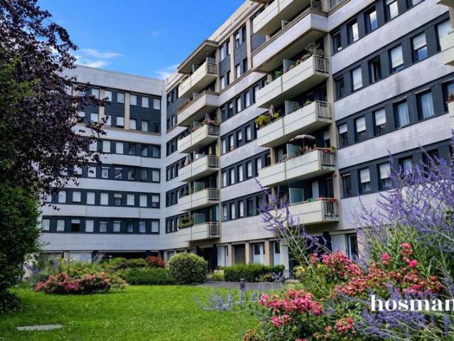 Appartement 4 pièces 89m² traversant Avenue Marceau, Courbevoie 5ème étage avec balcon