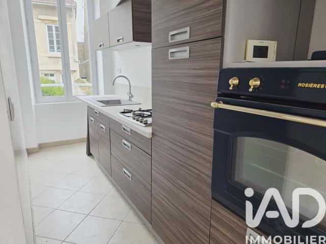 Appartement 4 pièces, 93 m² à louer à Villeneuve sur Yonne 89500