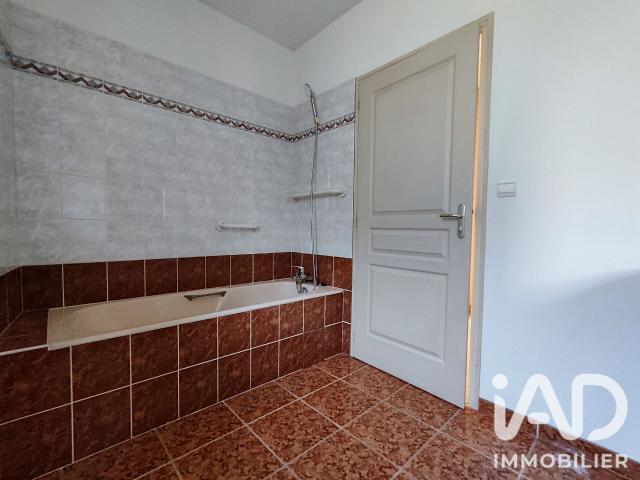 Appartement 4 pièces, 93 m² à louer à Châlons en Champagne 51000
