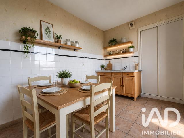 Appartement 4 pièces, 93 m² à louer à Châlons en Champagne 51000