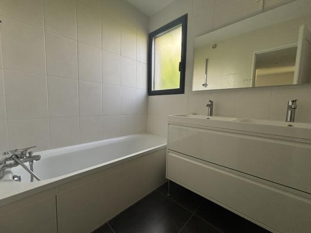 Appartement 4 pièces, 93 m² à louer à Sainte Foy lès Lyon 69110
