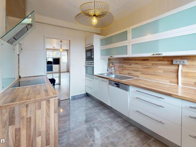 Appartement 4 pièces 93 m²