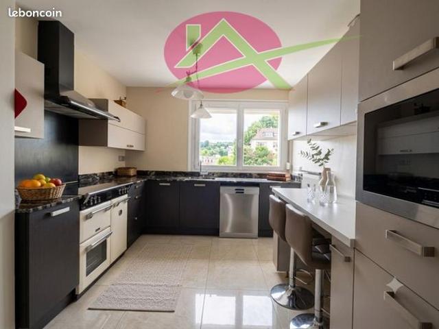 Appartement 4 pièces 93 m²