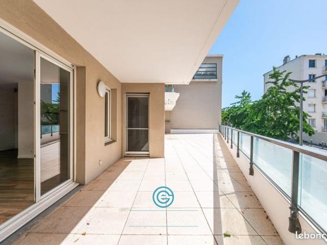 Appartement 4 pièces 93 m²