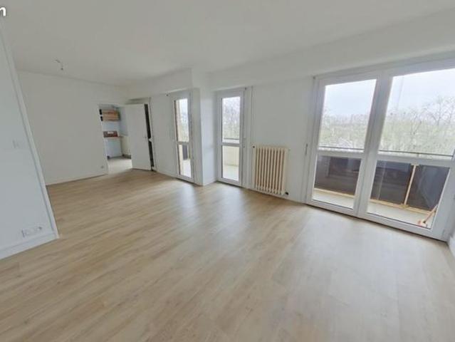 Appartement 4 pièces 93 m²
