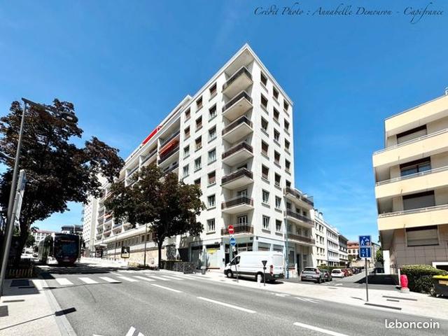 Appartement 4 pièces 93 m²
