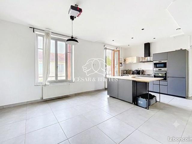 Appartement 4 pièces 93 m²