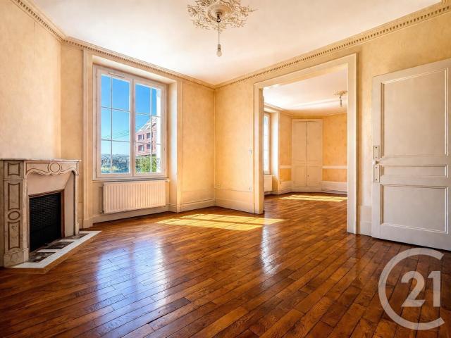 Appartement 4 pièces 93 m²
