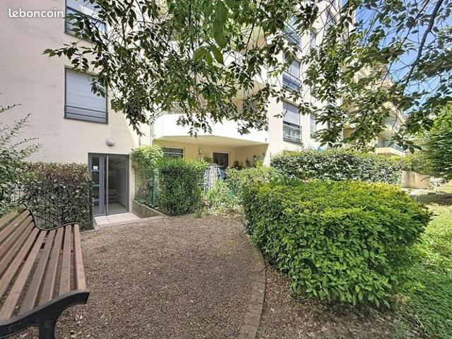 Appartement 4 pièces 93 m²