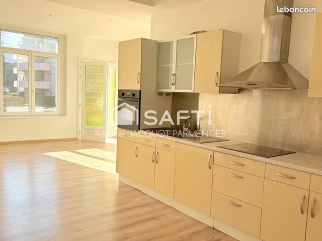 Appartement 4 pièces 93 m²