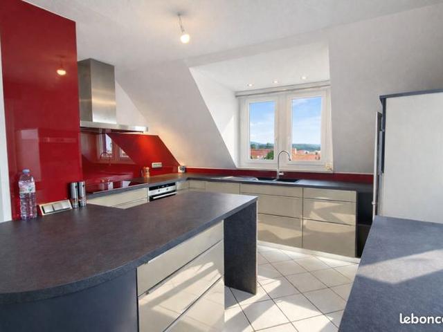 Appartement 4 pièces 93 m²