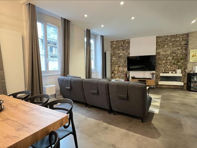 Appartement 4 pièces 93 m²