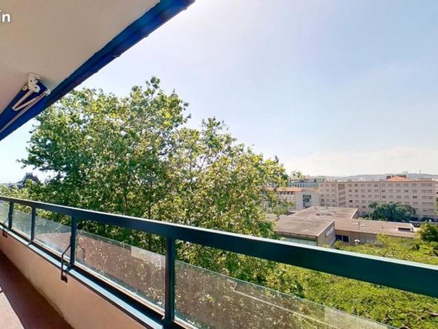 Appartement 4 pièces 93 m²