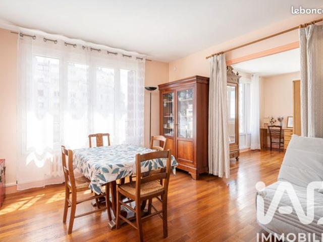 Appartement 4 pièces 93 m²