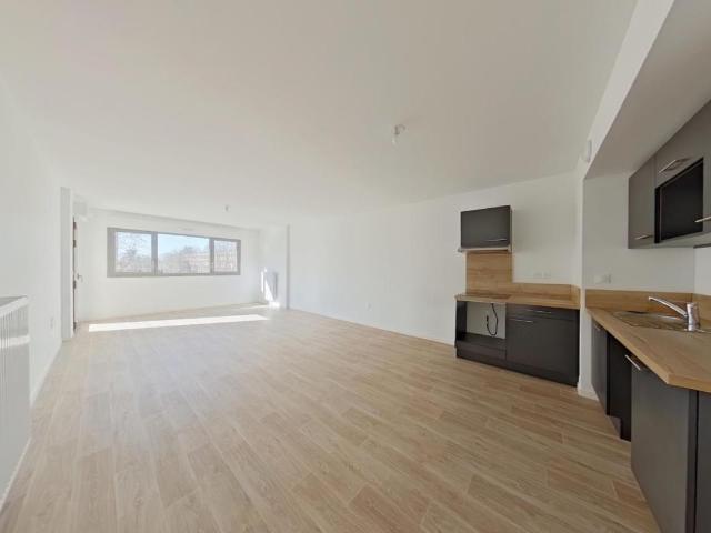 Appartement 4 pièces 93 m²