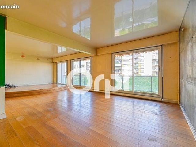 Appartement 4 pièces 93 m²