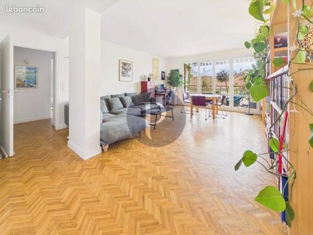 Appartement 4 pièces 93 m²