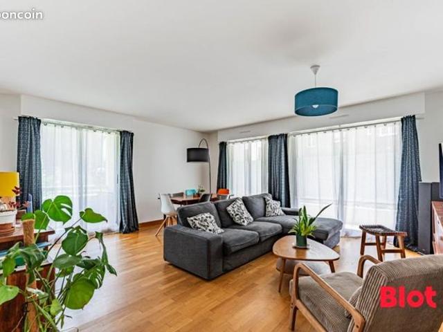 Appartement 4 pièces 93 m²