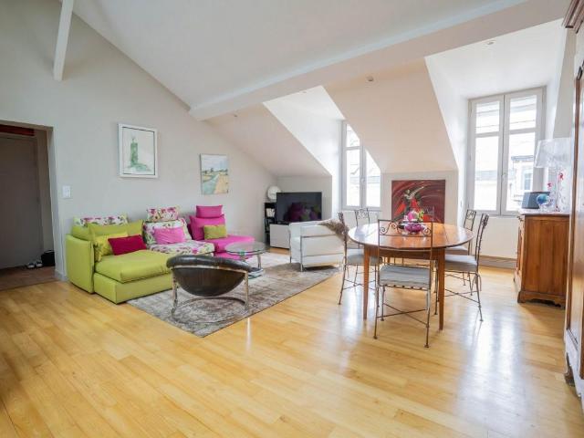 Appartement 4 pièces 93 m²