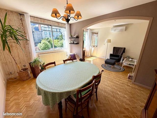 Appartement 4 pièces 93 m²