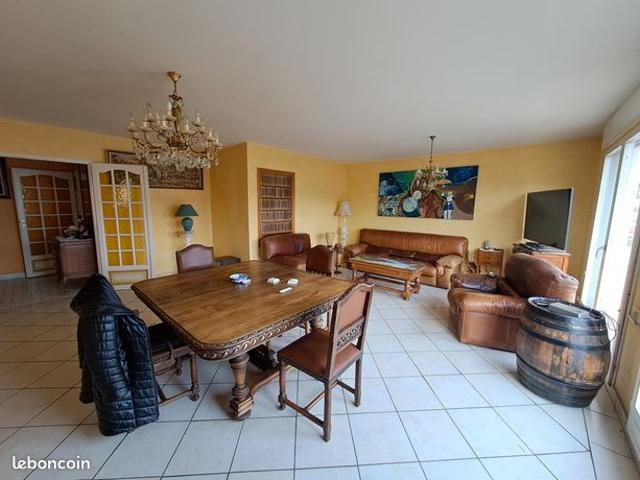 Appartement 4 pièces 93 m²