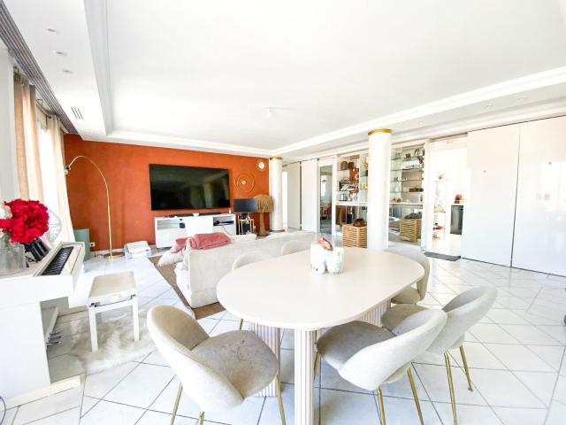 Appartement 4 pièces 93 m²