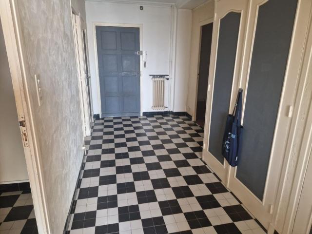 Appartement 4 pièces, 90 m² à louer à Valence 26000