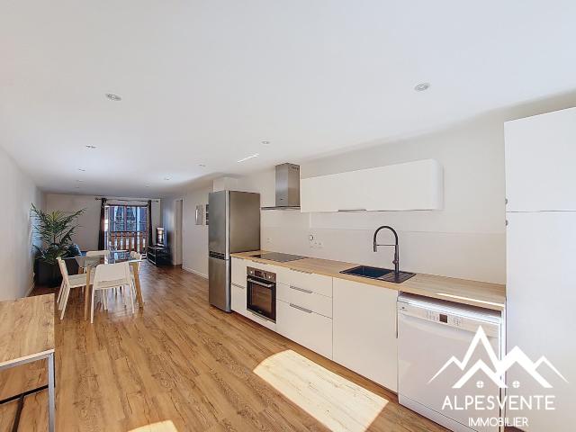 Appartement 4 pièces, 90 m² à louer à Cervens 74550