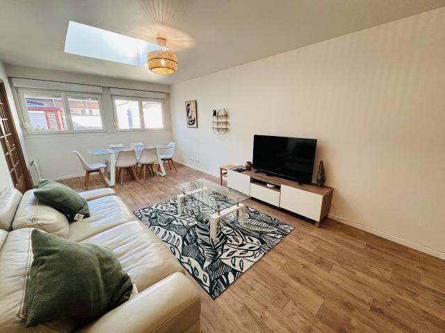 Appartement 4 pièces, 90 m² à louer à Reims 51100