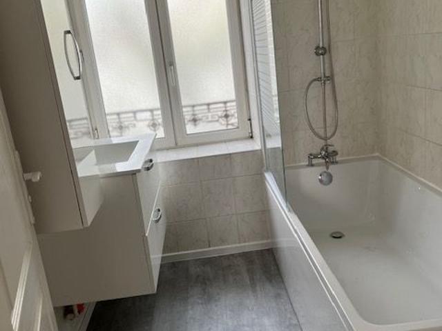 Appartement 4 pièces, 90 m² à louer à Saint Fons 69190