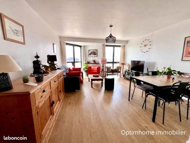 Appartement 4 pièces 90 m²