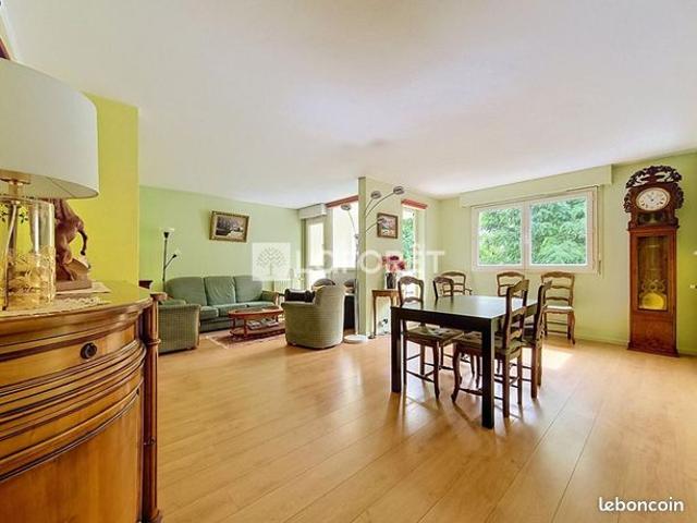 Appartement 4 pièces 90 m²