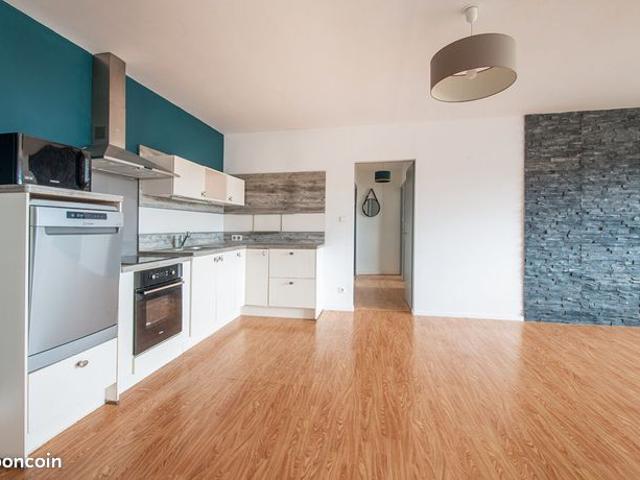 Appartement 4 pièces 90 m²