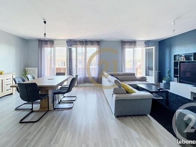 Appartement 4 pièces 90 m²