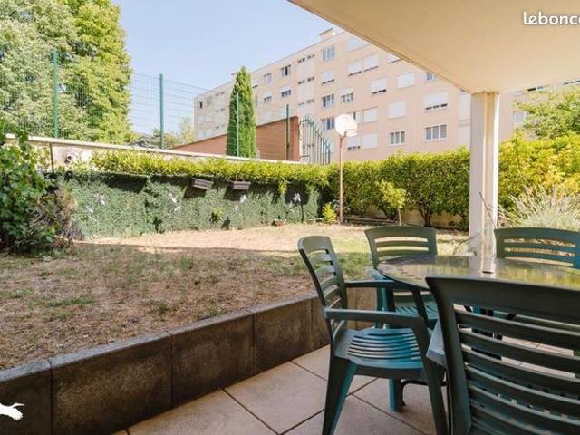 Appartement 4 pièces 90 m²